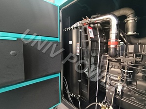 Groupe électrogène silencieux UNIVPOWER 180 kVA/144 kW à refroidissement par eau pour l'industrie lourde et les usines - Product Image 2