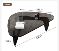 Table basse en verre avec structure en métal - Design moderne minimaliste compact pour les petites maisons et les meubles de salon créatifs