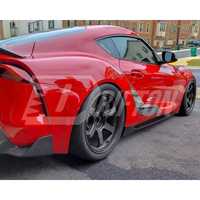 Lame latérale en fibre de carbone de style TR pour garniture de porte Toyota Supra