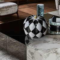 Intérieur de maison moderne Articles d'ameublement doux à carreaux noirs et blancs avec ornements en céramique en forme de citrouille