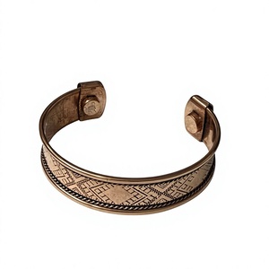 Bracelet magnétique en cuivre pur Antique Creation Love, bijou de soulagement de la santé, motif géométrique sculpté en ligne de diamants - Product Image 1