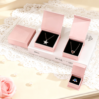 Boîte cadeau magnétique de luxe écologique avec insert en velours, emballage personnalisé pour collier et bague, impression dorée et UV