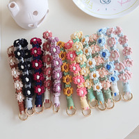 Nuevo Cordón Universal de Moda 2025 con Cadena Colgante y Anillo para Teléfono Móvil, Clip de Muñeca, Diseño de Flor Margarita, Cuerda Trenzada de 20cm para Uso en Coche