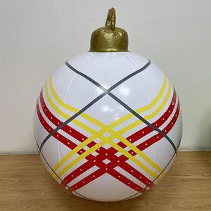 <span class=keywords><strong>Boule</strong></span> <span class=keywords><strong>de</strong></span> <span class=keywords><strong>Noël</strong></span> gonflable en PVC à motif <span class=keywords><strong>personnalisé</strong></span> <span class=keywords><strong>de</strong></span> haute qualité pour l'obtention du diplôme Ramadan Thanksgiving et les festivités <span class=keywords><strong>de</strong></span> Diwali - Product Image 3