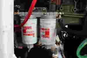 เครื่องกำเนิดไฟฟ้าเคลื่อนที่แบบเงียบ KAIHUA KH-20GF 20kW สำหรับเครื่องยนต์ 3 เฟส สตาร์ทแบบ C กำลังไฟ 40kw 50kw 80kw 100kw 120kw 160kw 180kw ระบบระบายความร้อนด้วยน้ำ - Product Image 5
