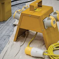 Boîtier de distribution électrique GRP 4 voies ZNPON TYP J101 16A 110V 2P+E IP44 avec câble H05VV-F 3*1.5MM de 3/5m
