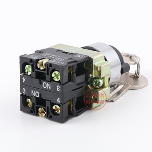 Interruptor de Botón Pulsador con Llave Metálica XB2-BG33, 1NO1NC, 22 mm de Diámetro, Autobloqueante, Tres Posiciones, Uso Industrial - Product Image 2
