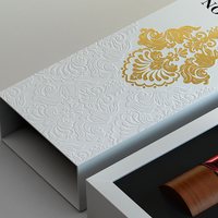 Boîte de papier cadeau dur safran de luxe OEM Emballage rigide de luxe adapté aux cadeaux cosmétiques parfumerie haut de gamme