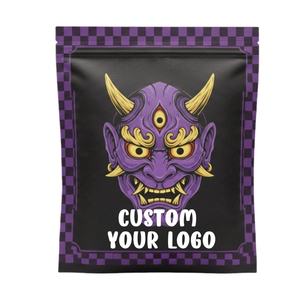 Bolsas Mylar Personalizadas de 3.5g a Prueba de Olores, Grado Alimenticio, con Cierre Hermético y Reutilizable para Almacenamiento de Gomitas y Comestibles - Product Image 1