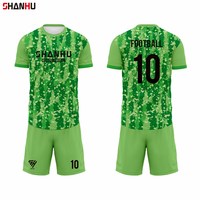 OEM ODM Fußballtrikot Lässige Streetwear Fan-Style Alltagsmode für Männer Frauen Großhandel Fußball-Outfit Trendig