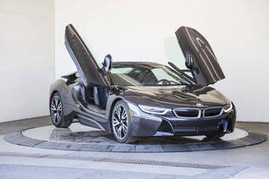 รถยนต์มือสอง I8 AWD Coupe ภายในสีเข้ม เครื่องยนต์ไฮบริด ล้อแม็ก R18 เบาะหนัง ระบบควบคุมอัตโนมัติ กล้องมองหลังขวา ไฟ LED อะลูมิเนียม - Product Image 6