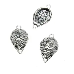 Igel Charm Antiker tibetischer Silber ton HedgeHog Tier Charm Anhänger 36x20x6mm