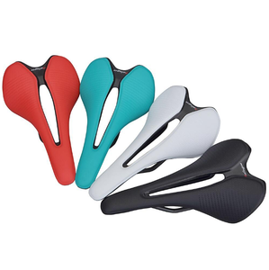 Coussin <span class=keywords><strong>de</strong></span> siège <span class=keywords><strong>de</strong></span> vélo respirant et confortable <span class=keywords><strong>selle</strong></span> étroite pièces et composants <span class=keywords><strong>de</strong></span> <span class=keywords><strong>selle</strong></span> <span class=keywords><strong>de</strong></span> vélo pour femmes et hommes - Product Image 1