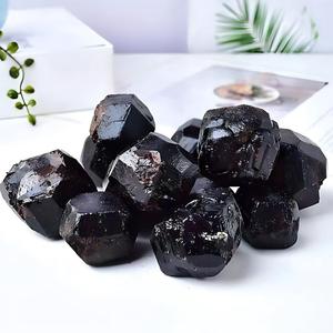 Pietre Grezze Naturali di Alta Qualità all'Ingrosso, Cristalli Minerali di Granato Grezzo per Decorazione Casa e Guarigione - Product Image 2
