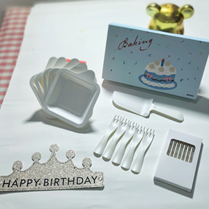 Conjunto de Talheres Criativos para Aniversário Atacado Conjunto de Louças Luxuoso - Product Image 1