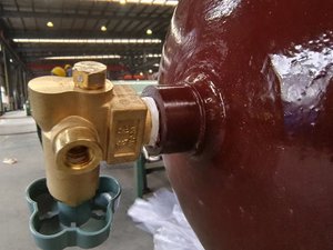 Cilindro de Almacenamiento de GNC de Alta Capacidad para Automoción y Transporte, Venta Directa de Fábrica - Product Image 4