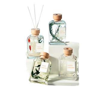 Tái Sử Dụng Phẳng Vuông Thủy Tinh Cho <span class=keywords><strong>Reed</strong></span> Khuếch Tán Chai 100Ml 150Ml 200Ml Với Vương Miện Cap Vít Cap Nút Chai Nút Chai - Product Image 3