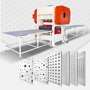 Machine de perforation automatique pour dalles de plafond en plâtre 600x600 1200x2400mm, perforation acoustique de plaques de plâtre à trous ronds et carrés - Product Image 1