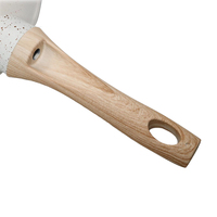Ensemble de casseroles en aluminium antiadhésif blanc de qualité supérieure avec poignée en bois, double fond, 17 pièces, pour cuisine minimaliste à domicile