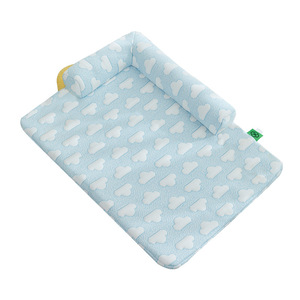 Coussin pour chien en soie glacée épaissie effet nuage, tapis rafraîchissant d'été pour petit chien, tapis pour chien, lit rafraîchissant pour chat, pour le sommeil des chiens, transfrontalier - Product Image 3