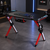 Bureau de jeu en aluminium durable avec plateau en fibre de carbone, éclairage LED RGB 8 couleurs de 1,8 cm, porte-gobelet et support pour casque