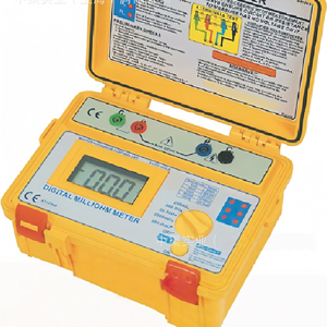 Micro-ohmímetro electromecánico de precisión estándar de marca, modelo 4137mO, rango de medición de 2000, resolución mínima de 0.001 - Product Image 1