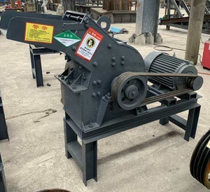 Concasseur mobile à marteaux pour le traitement du calcaire, du marbre et du minerai de fer, avec convoyeur, économe en énergie, capacité max. 20 t/h, haute performance - Product Image 1