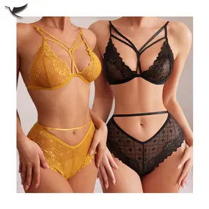 Set pakaian dalam wanita seksi, Set Lingerie renda transparan dan celana dalam bordir dengan desain bunga dua potong