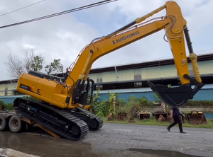 รถขุดตีนตะขาบ Liugong 922E สำหรับงานดินหนัก - Product Image 2
