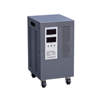 Régulateur de tension automatique monophasé CHINT TND1/TNS1 220V (AVR) avec affichage numérique 50/60Hz SVC pour usage en laboratoire/industriel