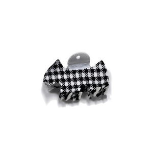 Fermagli per capelli Zi 7 cm, design a quadretti bianco e nero, stile cartone animato, per uso casual, in plastica. - Product Image 1