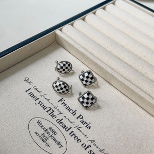 S925 Sterling <b>Silver</b> Checkerboard <b>Stud</b> <b>Earrings</b> For Women Geometric Design Everyday Wear Bezel Setting - Product Image 4