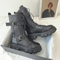 Sepatu bot pengendara motor keren dengan sol tebal, ukuran besar, setinggi betis, sepatu penambah tinggi, cosplay untuk wanita, gaya Inggris.