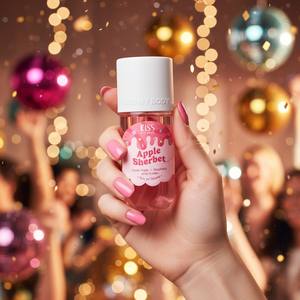 KISS MY BODY EAU DE TOILETTE APPLE SHERBET 88 ML para un aroma que brinda un aspecto juguetón/dulce/lluminoso que cautiva a los demás. - Product Image 3