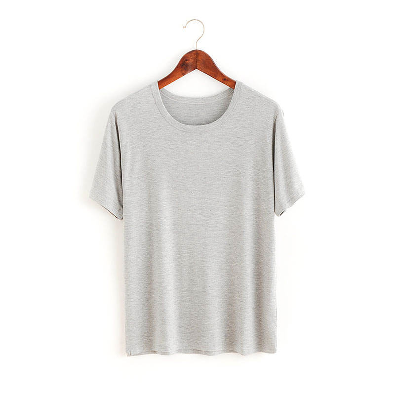 สีเทาอ่อน