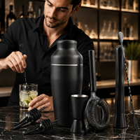 Ensemble de shaker à cocktails noir mat 7 pièces en acier inoxydable avec doseur, passoire, pilon, becs verseurs – Kit de barman professionnel