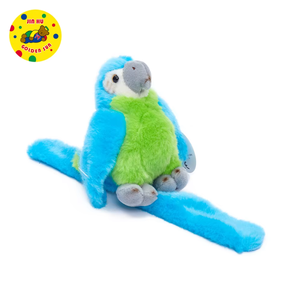 Bracelet claquant en peluche <span class=keywords><strong>perroquet</strong></span> coloré et lumineux, élastique et extensible, jouet pour poignet, accessoire décoratif mignon et joli cadeau de vacances - Product Image 2