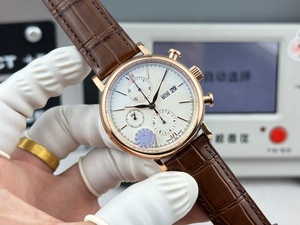 Montres mécaniques au design tendance avec fonction calendrier et bracelet en cuir marron - Product Image 2