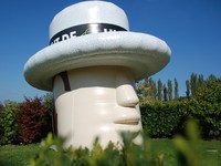 Trophée gonflable géant réaliste de la parade du championnat, montrez vos sponsors d'événement et votre marque avec des répliques de produits gonflables