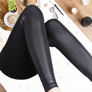 Leggings taille haute en similicuir mat extensible pour femmes grandes tailles - Product Image 3