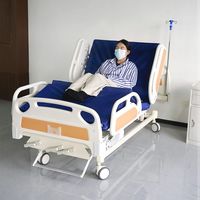 Lit médical manuel à 3 manivelles, multifonctionnel, pour patient, avec table de lit, poteau porte-perfusion et barrières latérales