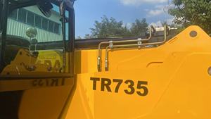 Sollevatore Telescopico da 3 Tonnellate con Braccio da 7 Metri, Benna, Forca e Motore Diesel 4WD - Product Image 6