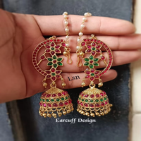 Manchettes d'oreille tendance plaquées or, style Kundan, ornées de motifs Paisley, avec ensemble Jhumka, par des exportateurs indiens