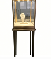 Vitrine de présentation de bijoux haut de gamme en acier avec logo personnalisé, finition laquée, LED, durable, facile à nettoyer, pour mobilier de magasin, vente en gros