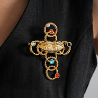 Broche Lèvres torsadées style européen-américain avec diamants croisés, personnalisée, audacieuse et créative, en alliage plaqué or, cadeau pour mariage et fête