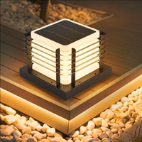 Lámpara de columna solar moderna de alto grado para jardín, villa, puerta, cerca, exterior, fuente de luz LED de