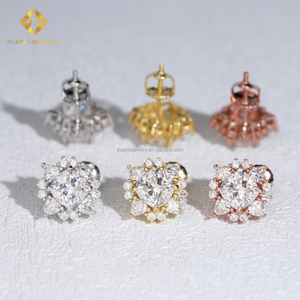 Boucles d'oreilles clous en moissanite pour homme, avec certificats GRA, à visser, en forme de coussin, testées au diamant, pour vente en gros et livraison directe - Product Image 1