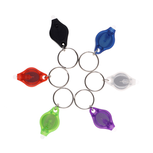 Portachaves DE Luz Lanterna UV 365-405nm porte-clés ultraviolet lumière LED lampe de poche serrure attraper Mini porte-clés violet pour l'argent - Product Image 3