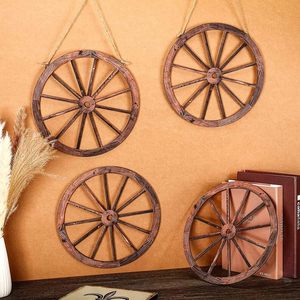 2 pezzi di legno ruota di carro decorazione della parete incisa a mano vecchio stile occidentale fattoria appesa in legno ruote parete arte - Product Image 4
