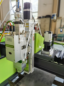Machine de découpe laser de marque Raytools avec corps détachable rapide et faible coût de transport pour la découpe laser de tôles à coins arrondis - Product Image 6